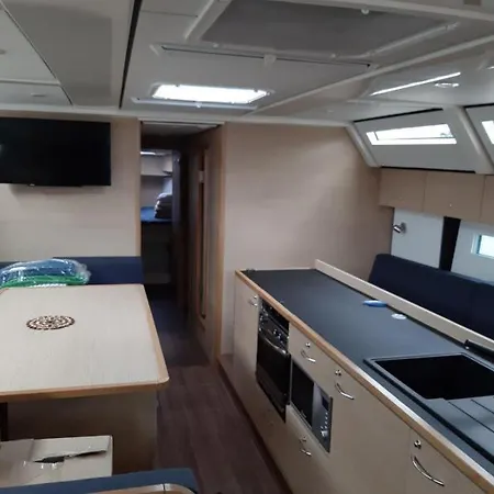 Hotel en barco Saffredi Trogir